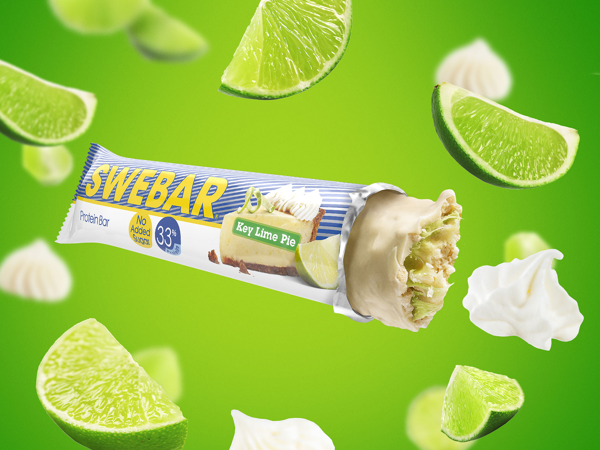 Imagebild med Swebar Key Lime Pie omgiven av skivor av lime och grädde